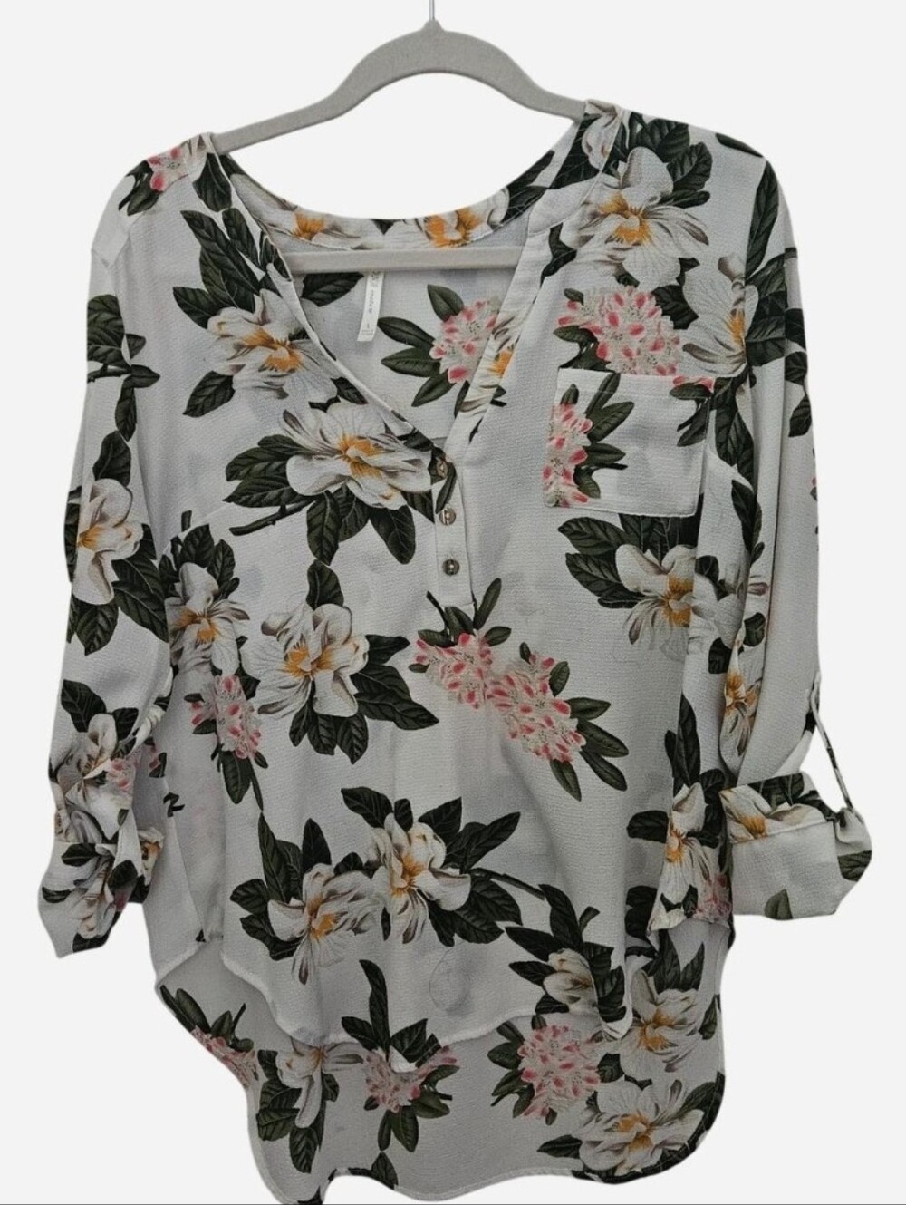 DNA Couture White Floral Roll Tab Blouse Size L Chiffon V-Neck Hi-Low Top Boho